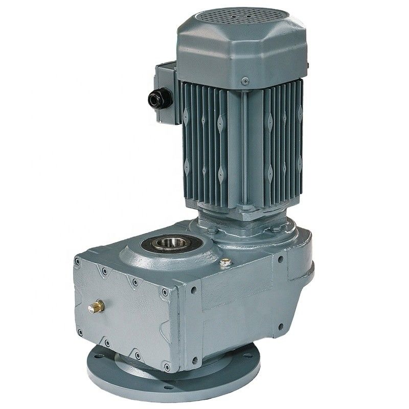 HT250 Parallel Shaft Helical Gear Reducer 0.12-200KW Untuk Lini Produksi Daur Ulang Logam